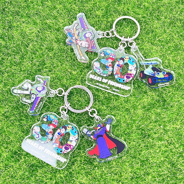 ディズニー トイストーリー 30th バズ＆ザーグ 3連アクリルキーホルダー 日本製 Disney