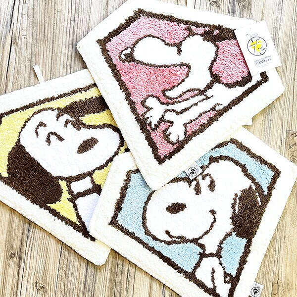 スヌーピー ダイヤモンド アクセントマット ピンク PEANUTS 75th SNOOPY