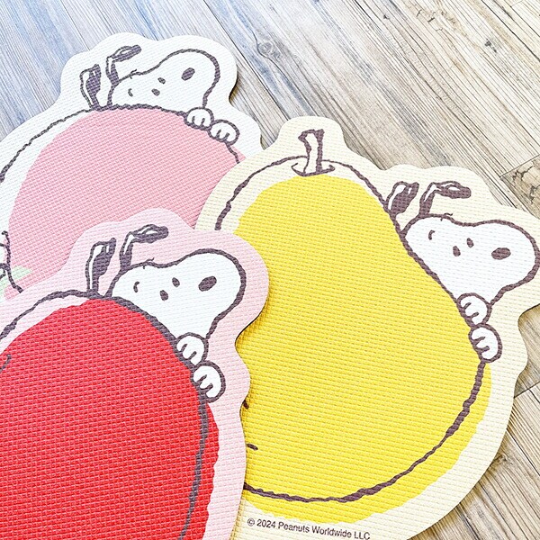 スヌーピー ＰＶＣフリーマット (アップル) SNOOPY