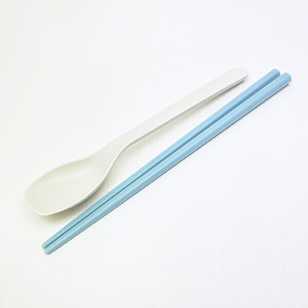 スヌーピー ピーナッツ カチャカチャ鳴らない箸＆スプーンセット ランチ 日本製 SNOOPY