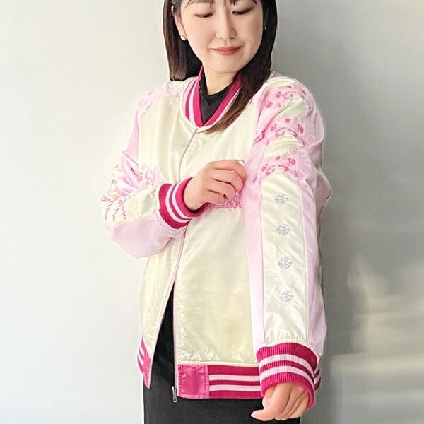 ハローキティ ジュエリーリボン スカジャン サンリオ ブルゾン