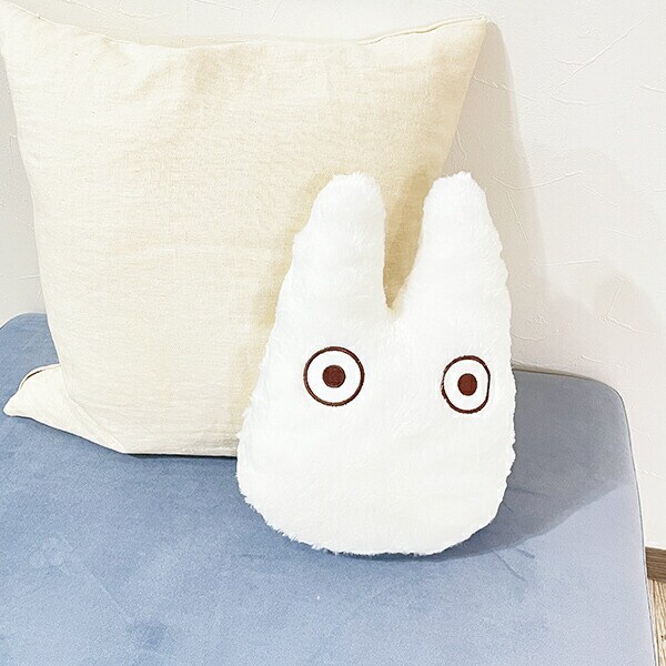 スタジオジブリ となりのトトロ ダイカットクッション 小トトロ