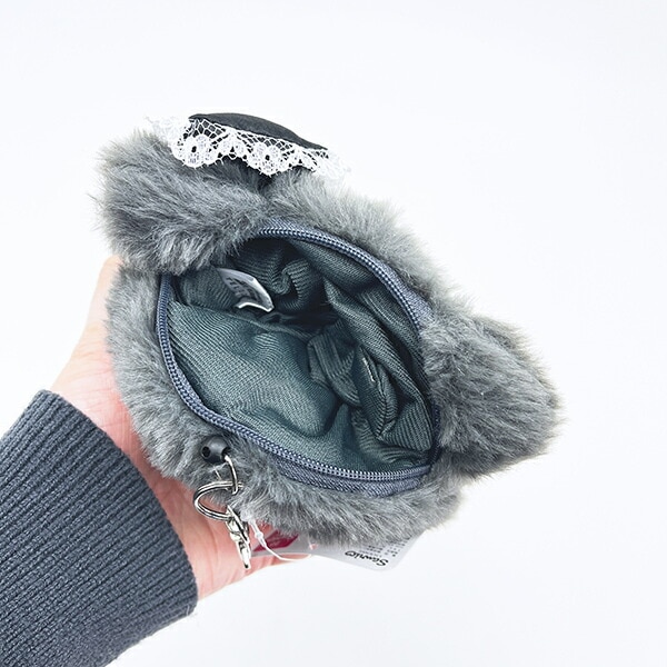 サンリオ ハローキティ フェイスリールパスケース ふわふわケープ ブラック sanrio