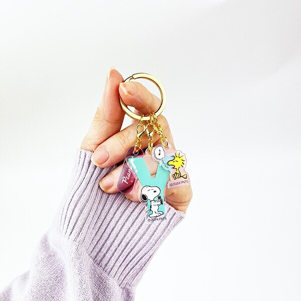 スヌーピー 『Y』 イニシャル3連アクリルキーホルダー (グリーン) SNOOPY