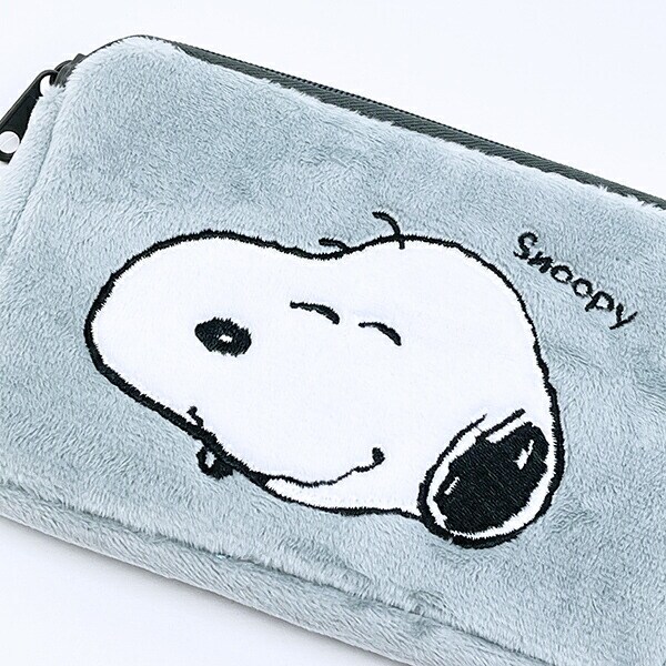 スヌーピー ミニティッシュポーチ付きパスケース  SNOOPY
