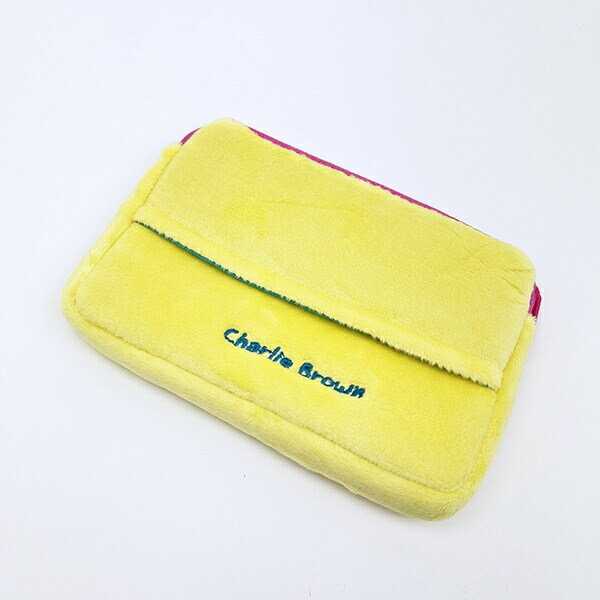 スヌーピー チャーリー・ブラウン ミニティッシュポーチ付きパスケース  SNOOPY