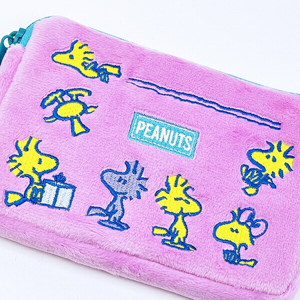 スヌーピー ウッドストック&フレンズ ミニティッシュポーチ付きパスケース  SNOOPY