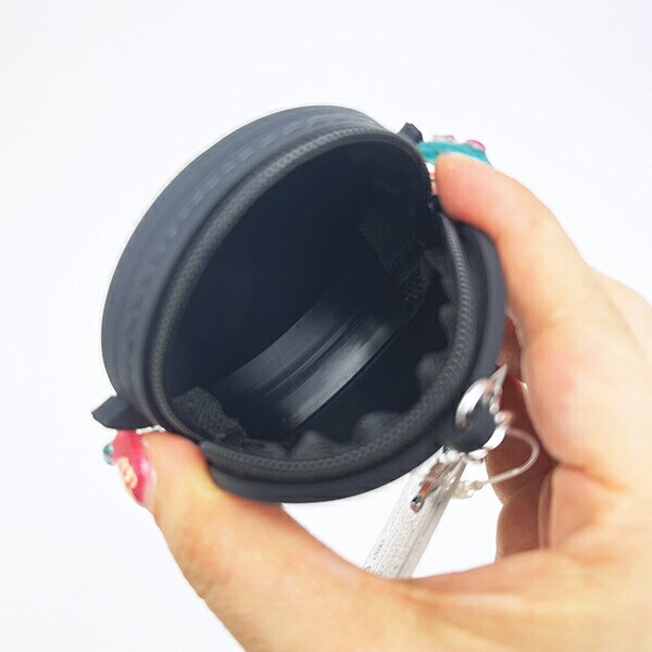 パワーパフガールズ バターカップ シリコンミニポーチ (ブラック)