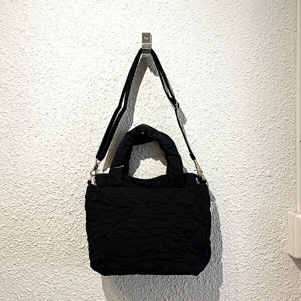 スヌーピー 2WAY キルティングトートバッグ(M) ブラック SNOOPY