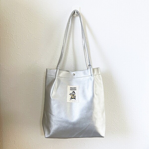 オサムグッズ 合皮ハンドルタックトートバッグ (シルバー)