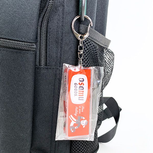 オサムグッズ リュック スクエア ホワイトロゴ リュック バッグ 通学 旅行 学校