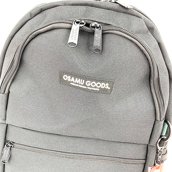 オサムグッズ リュック ラウンド ホワイトロゴ リュック バッグ 通学 旅行 学校