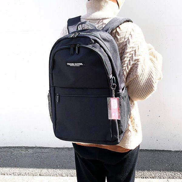 オサムグッズ リュック ラウンド ホワイトロゴ リュック バッグ 通学 旅行 学校