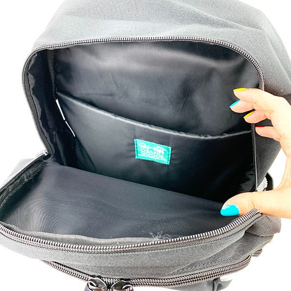 オサムグッズ リュック ラウンド グレーロゴ リュック バッグ 通学 旅行 学校