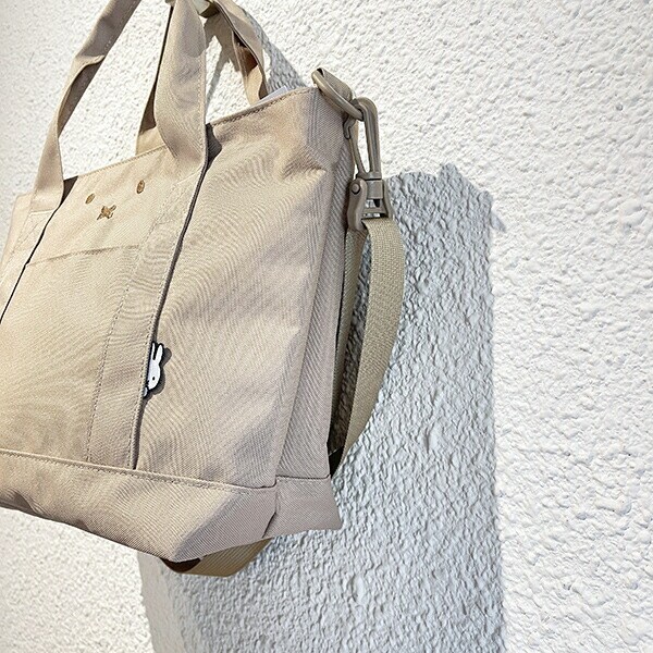 ミッフィー miffy フェイスミルクティー 横型トートバッグ