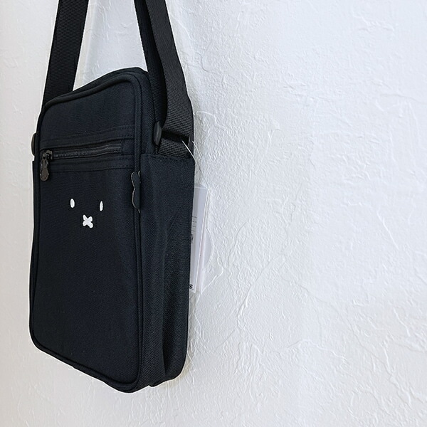 ミッフィー miffy フェイス 縦型ショルダーバッグ ブラック