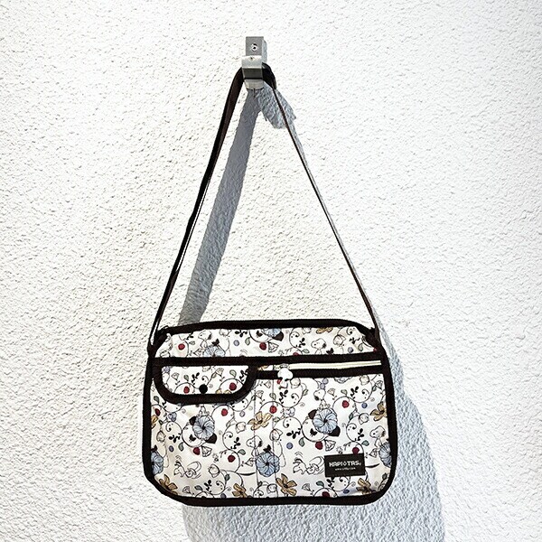 スヌーピー フラワーベージュ ショルダーバッグ SNOOPY