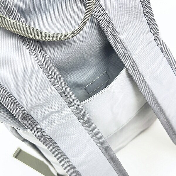 ムーミン ニョロニョロ 折りたたみリュック グレー バッグ MOOMIN