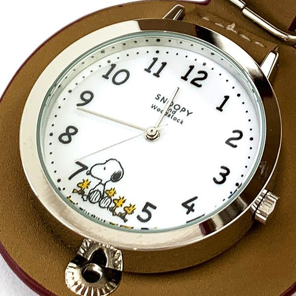 スヌーピー PEANUTS ストラップルーペウォッチ レッド ストラップ付き時計 エンジギフト