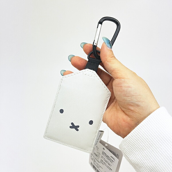 ミッフィー miffy 窓付きタイニーポーチ ホワイト 定期入れ カードケース 推し活