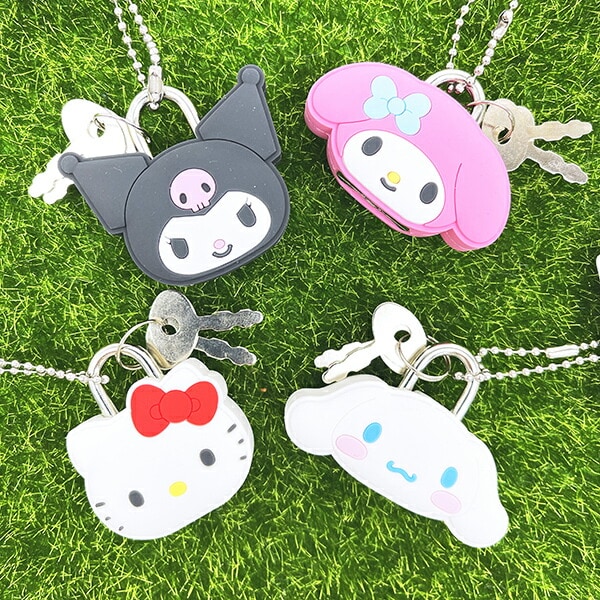 サンリオ シナモロール 南京錠キーホルダー シナモン Sanrio