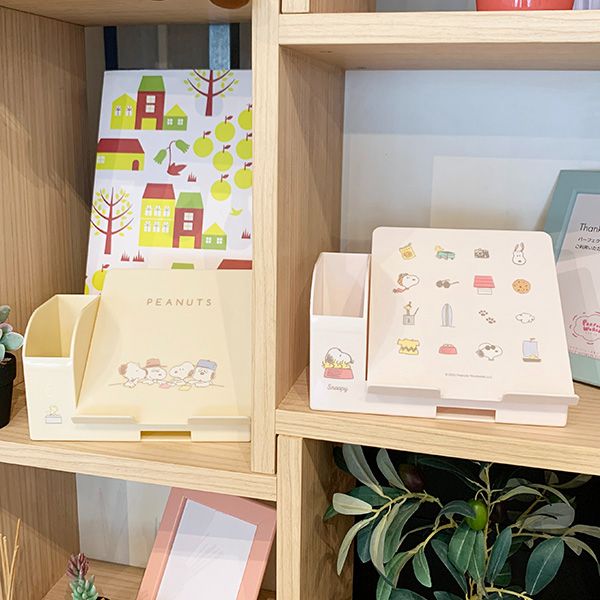 スヌーピー PEANUT スヌーピーマルチスタンド　アイコン 収納ケース ホワイト