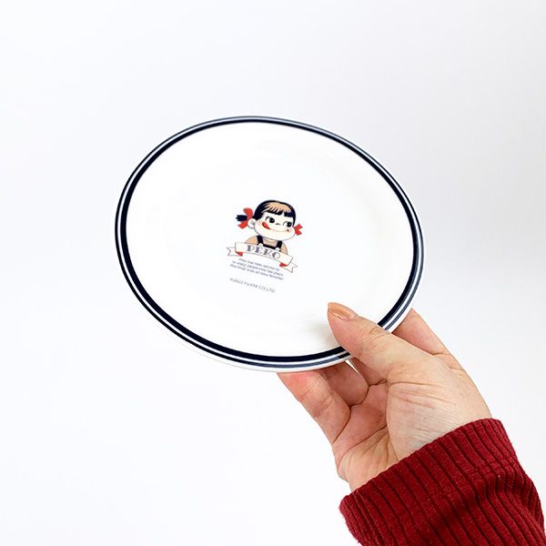 ペコちゃん  レトロペコちゃん プレート 皿 不二家  日本製