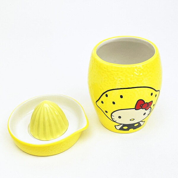 サンリオ ハローキティ 絞り器付きレモンタンブラー コップ Sanrio