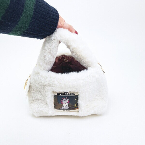 ディズニー マリー ラベルファーショルダーバッグ アイボリー ACCOMMODE アコモデ Disney