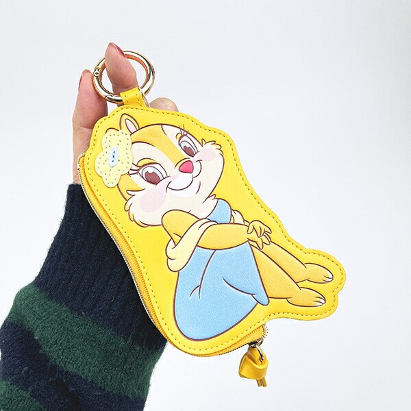 ディズニー クラリス ダイカットフラットポーチ チップとデール ACCOMMODE アコモデ Disney