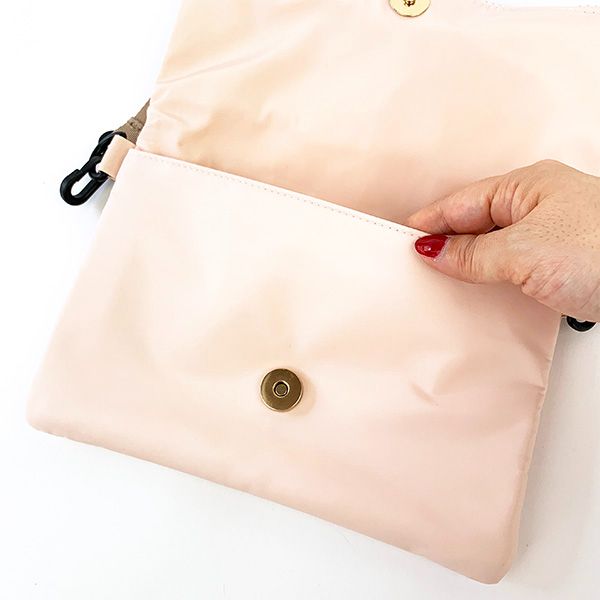 ディズニー カスタムサコッシュバッグ Disney  ピンク