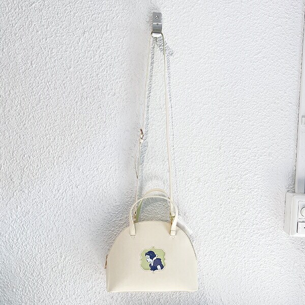 ディズニー プリンセス 白雪姫 ラウンドミニボストンバッグ アイボリー ショルダーバッグ アコモデ ACCOMMODE