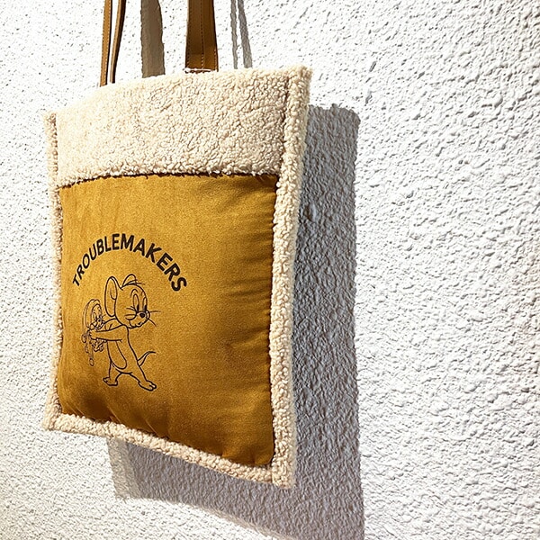 トムとジェリー フレンズボアトートバッグ (ブラウン) トムジェリ