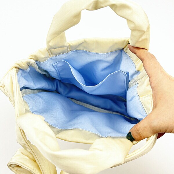 トムとジェリー ポケットショルダーバッグ アイボリー