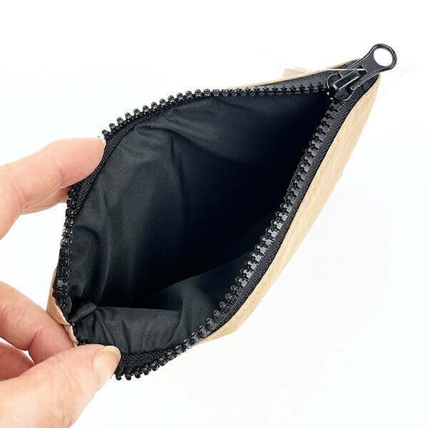 トムとジェリー CHEES DAY フラットポーチ (ベージュ)