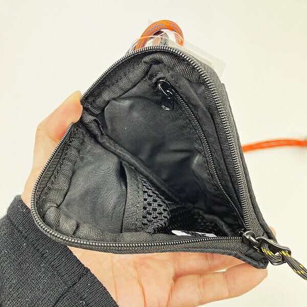 トムとジェリー フーディーミニポーチ (ブラック)