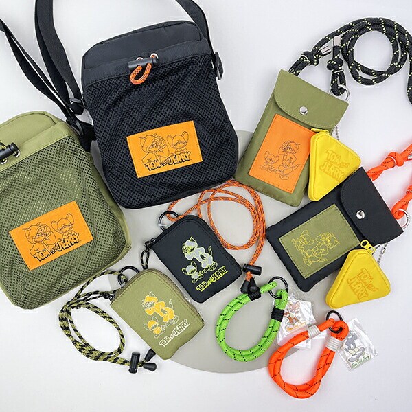 トムとジェリー フーディーミニポーチ (ブラック)