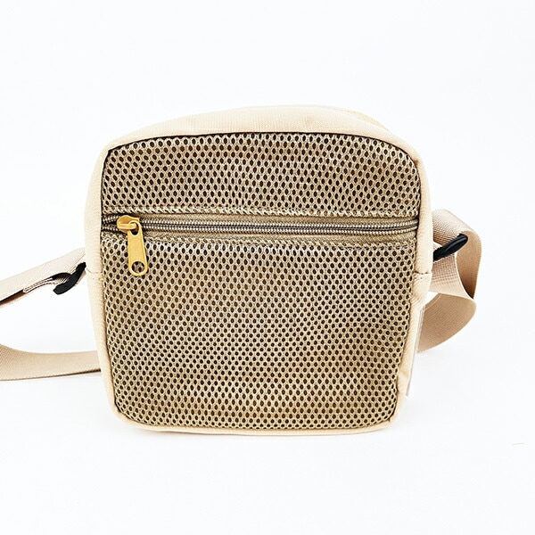 トムとジェリー スクエアボックスショルダーバッグ (アイボリー)