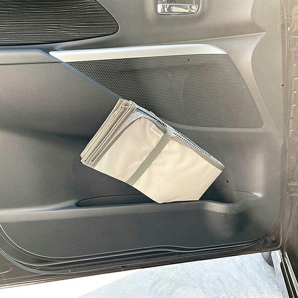 ミッフィー miffy お友達 パタパタサンシェード カー用品 日よけ