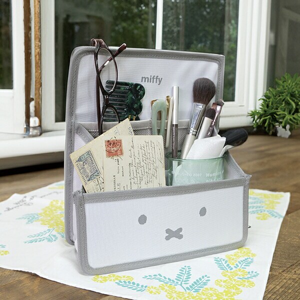 ミッフィー ヘッドレストマルチポケット ミッフィーフェイス カー用品 収納 miffy