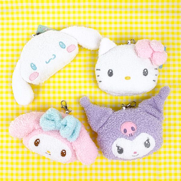 サンリオ ふんわり光る フェイスパスケース シナモロール シナモン マスコット ぬいぐるみ 定期入れ ICカードケース