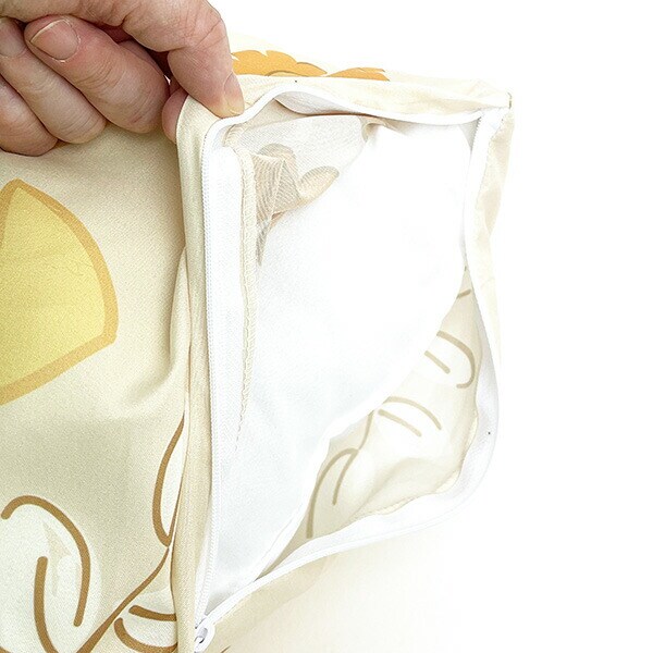 ディズニー くまのプーさん 抱き枕 (ワームオレンジ) クッション Disney