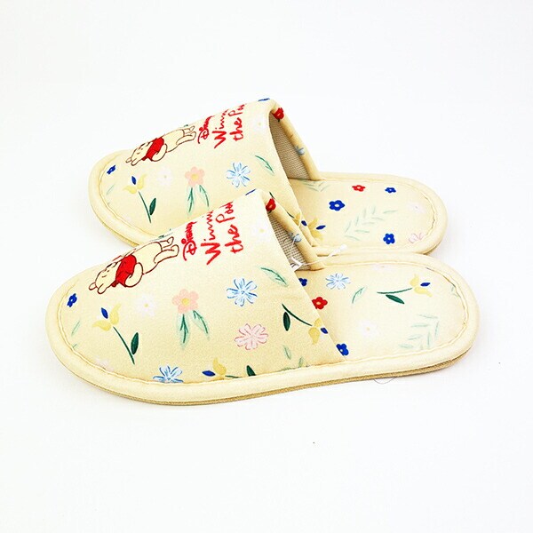 ディズニー くまのプーさん リーフフラワーガーデン スリッパ 約22cm～24cm対応 ルームシューズ ベージュ Disney