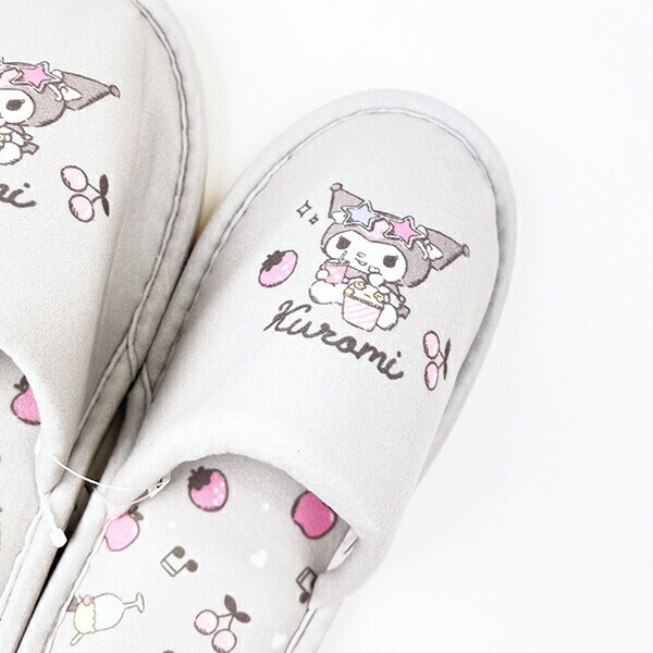 サンリオ クロミ ポップスイート スリッパ 約22cm～24cm対応 ルームシューズ グレー