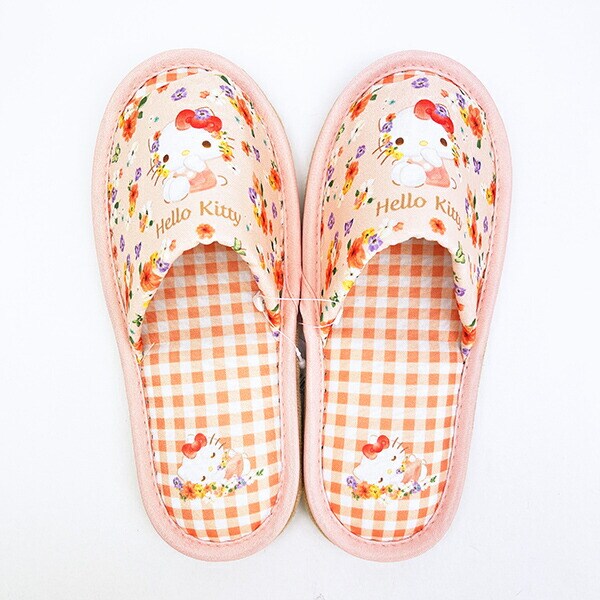 サンリオ ハローキティ フラワーカーテン レッド (22~24cm) キッチン Sanrio