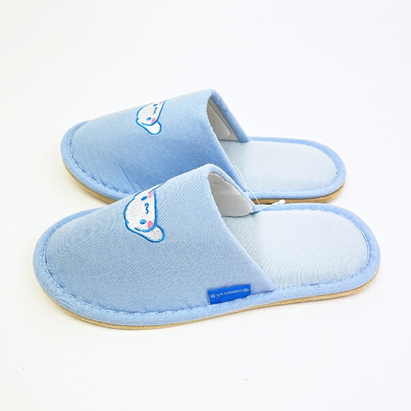 サンリオ シナモロール スリッパ (22～24cm対応)