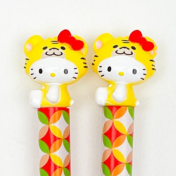 サンリオ ハローキティ 『寅』 マスコット付き 箸・箸置き 干支シリーズ Sanrio