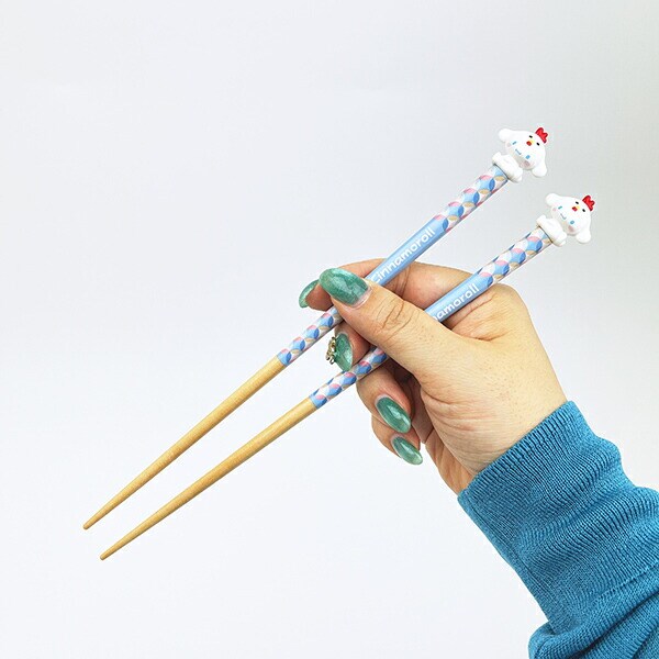 サンリオ シナモロール 『酉』 マスコット付き 箸・箸置き 干支シリーズ シナモン Sanrio