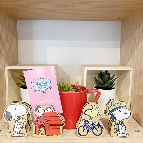 スヌーピー ウッドストック ダイカットメモスタンド 文具 日本製 SNOOPY