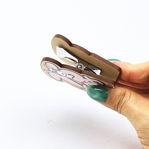 スヌーピー ダイカットメモスタンド ロゴピンク 文具 PEANUTS 75th 日本製 SNOOPY